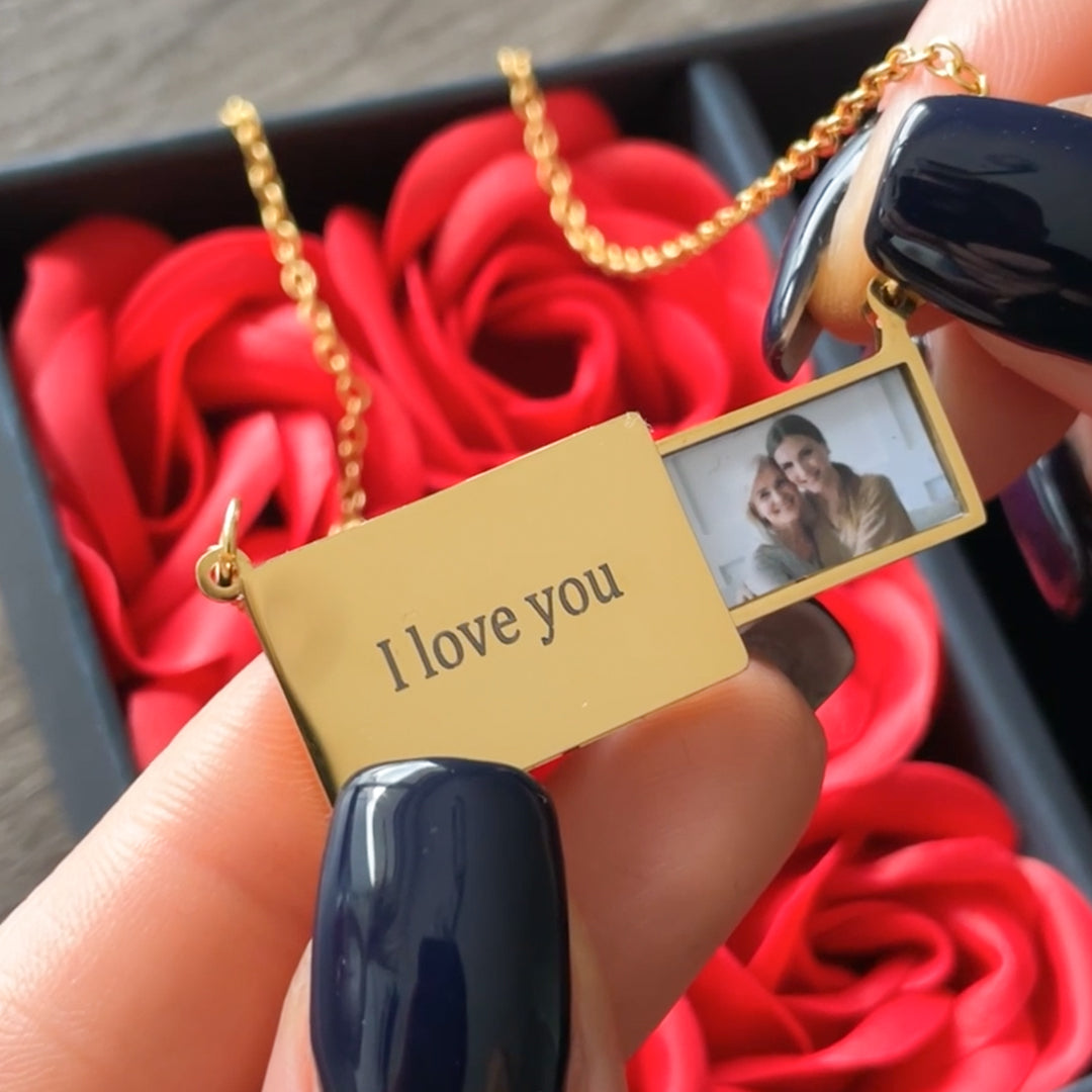 Colar Retrato Personalizável Feminino Aço Inoxidável