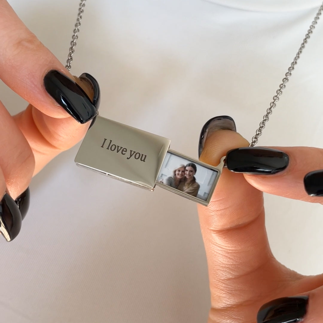 Colar Retrato Personalizável Feminino Aço Inoxidável