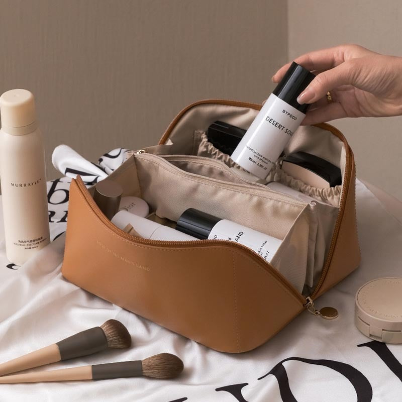 Necessaire Feminina de Couro