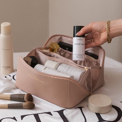 Necessaire Feminina de Couro